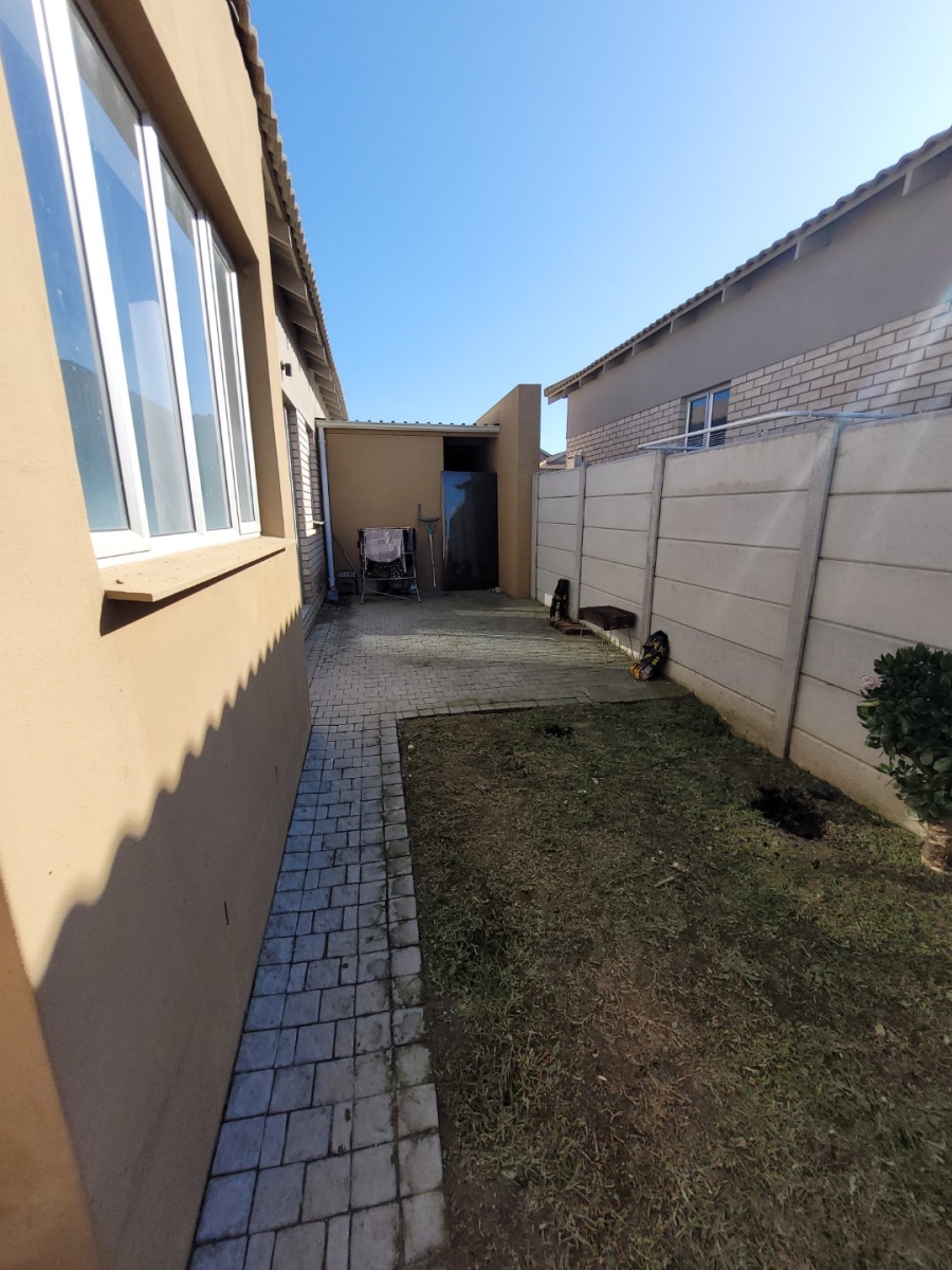 To Let 3 Bedroom Property for Rent in Mooikloof Country Estate Western Cape